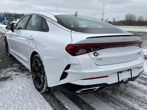 2022 Kia K5 GT-Line