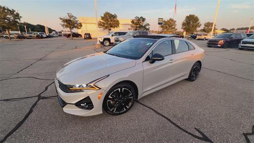 2024 Kia K5 GT-Line