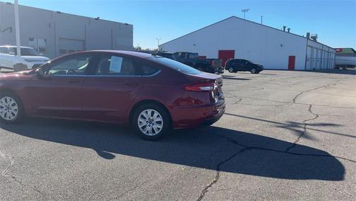 2019 Ford Fusion S