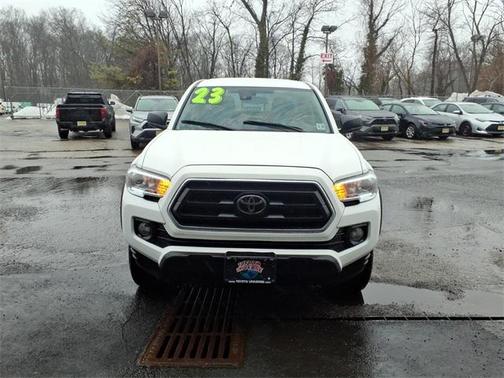 2023 Toyota Tacoma SR5
