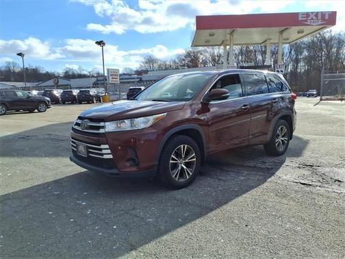 2017 Toyota Highlander LE