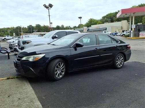 2016 Toyota Camry XLE