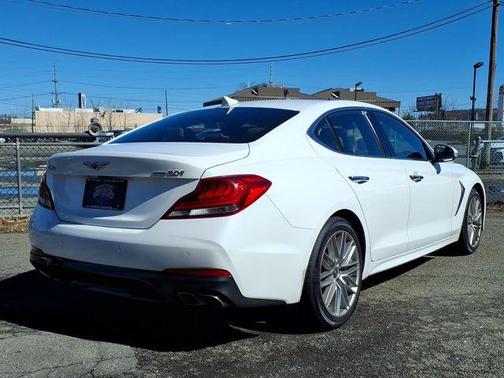 2021 Genesis G70 2.0T AWD