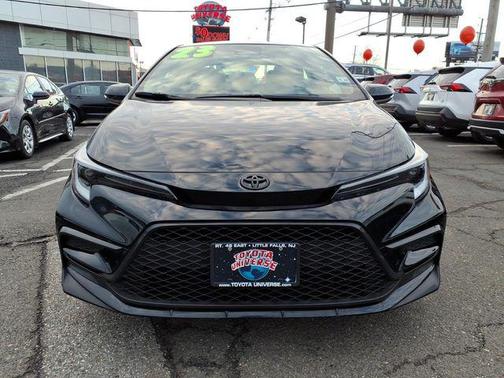 Midnight Black Metallic 2023 Toyota Corolla SE