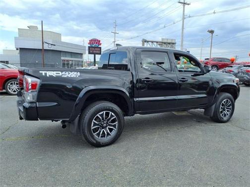 2023 Toyota Tacoma TRD Sport