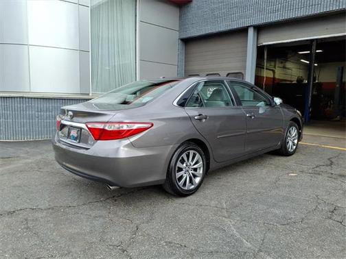 2017 Toyota Camry XSE