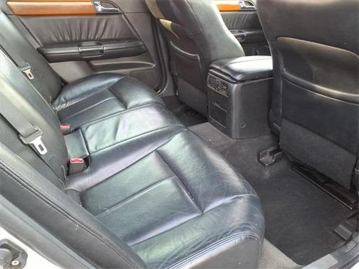 2006 INFINITI M35x Base