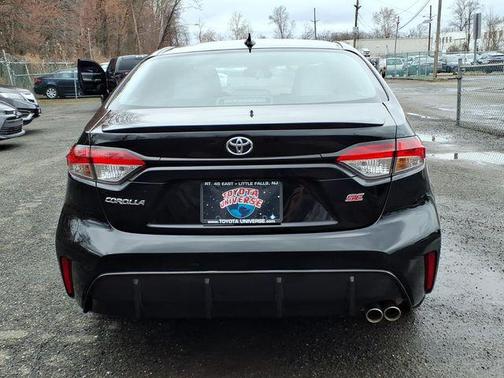 Midnight Black Metallic 2025 Toyota Corolla SE