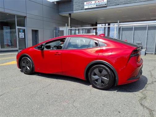2024 Toyota Prius LE