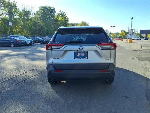 2023 Toyota RAV4 Hybrid XLE