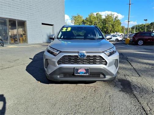 2023 Toyota RAV4 Hybrid XLE