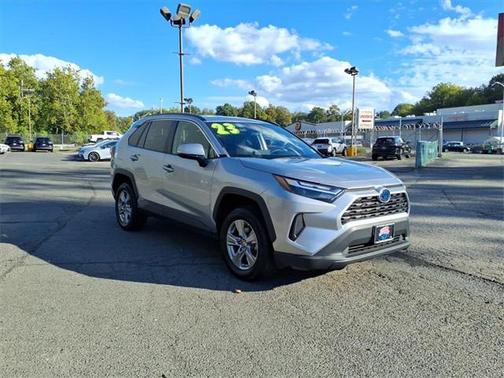 2023 Toyota RAV4 Hybrid XLE