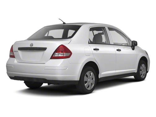 Fresh Powder 2010 Nissan Versa 1.8 S