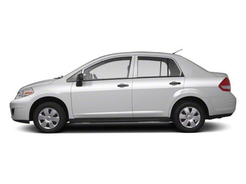 Fresh Powder 2010 Nissan Versa 1.8 S