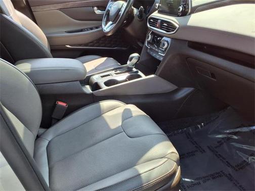 2019 Hyundai SANTA FE Ultimate 2.4