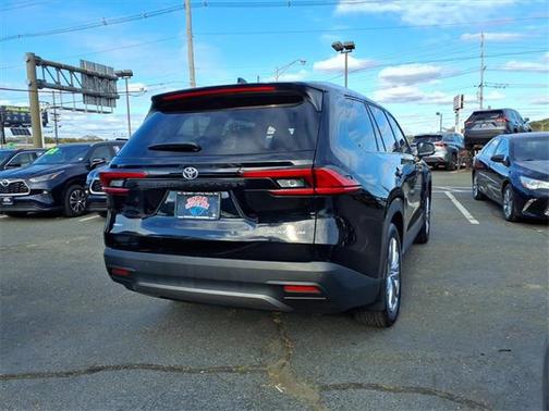 2024 Toyota Grand Highlander Platinum