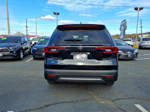 2024 Toyota Grand Highlander Platinum