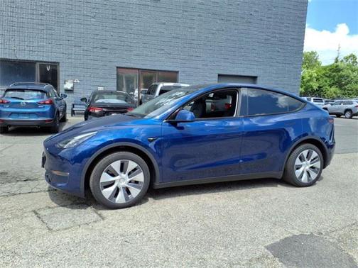 2023 Tesla Model Y Long Range Dual Motor All-Wheel Drive