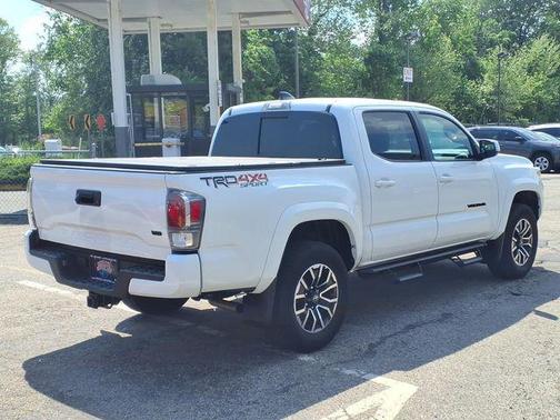 Ice Cap 2023 Toyota Tacoma TRD Sport
