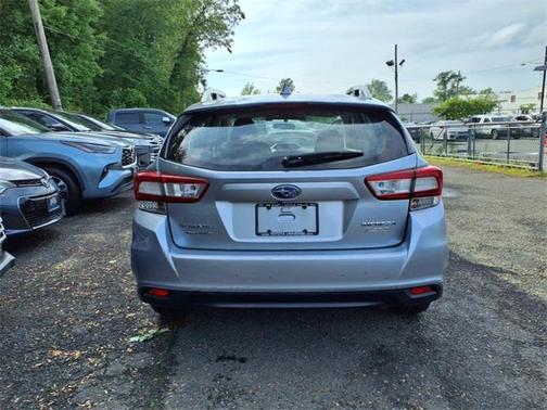 2017 Subaru Impreza 2.0i Premium