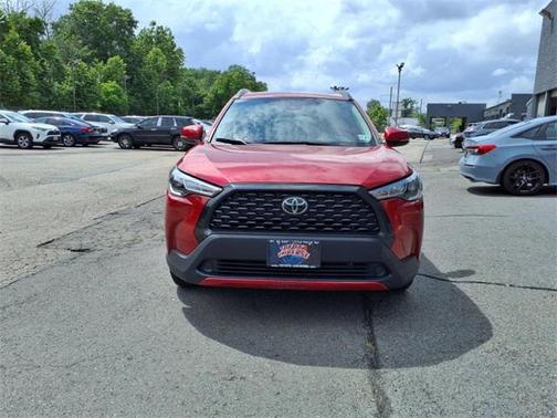 2022 Toyota Corolla Cross LE