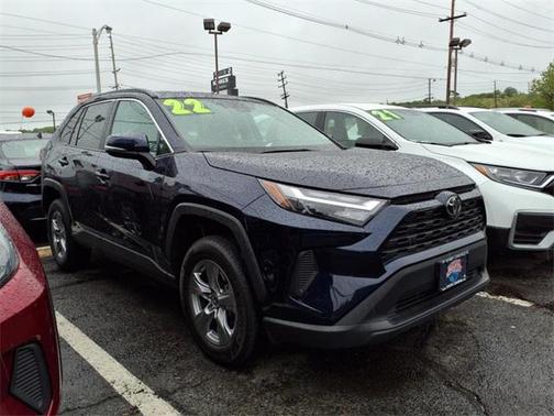 2022 Toyota RAV4 XLE
