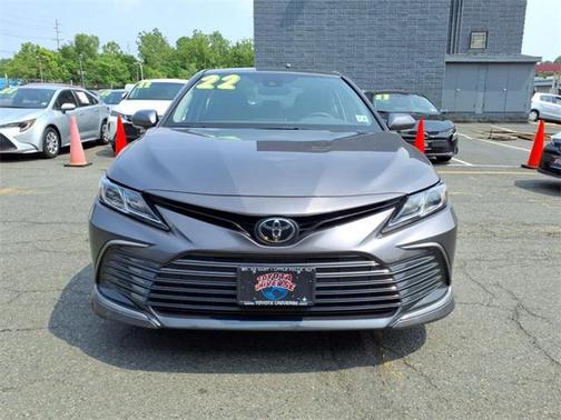 2022 Toyota Camry LE