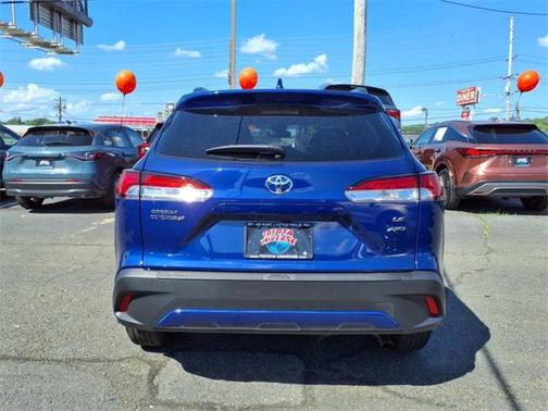 2022 Toyota Corolla Cross LE