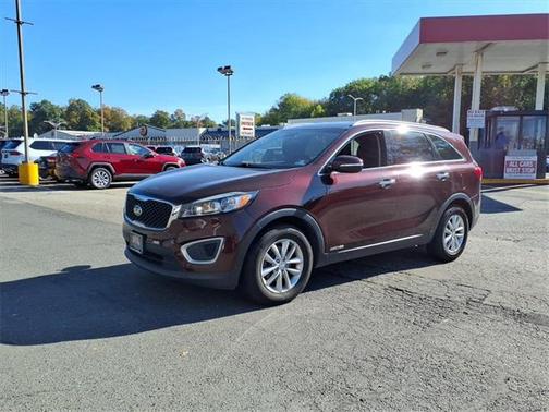 2017 Kia Sorento LX