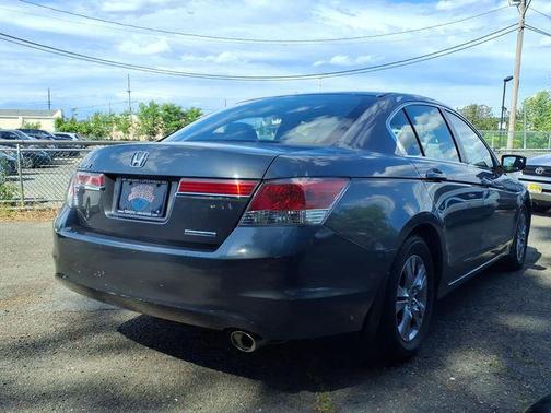 Polished Metal Metallic 2012 Honda Accord SE