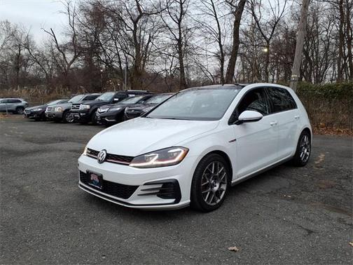 2018 Volkswagen Golf GTI 2.0T S 4-Door