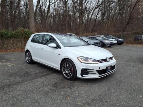 2018 Volkswagen Golf GTI 2.0T S 4-Door