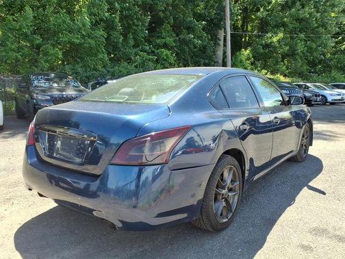 Navy Blue Metallic 2009 Nissan Maxima 3.5 S