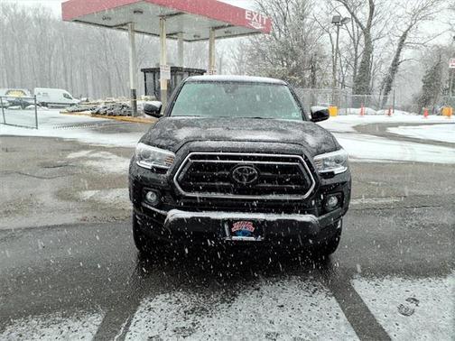 2023 Toyota Tacoma SR5