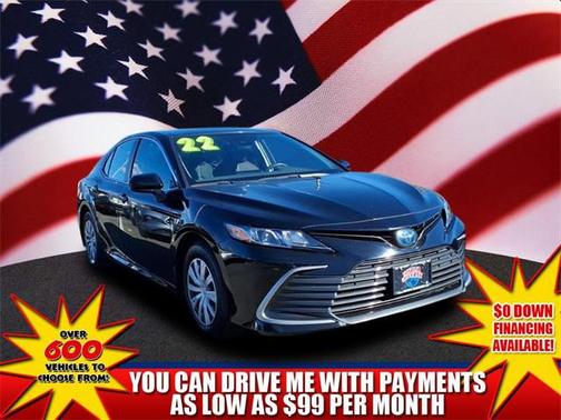 2022 Toyota Camry LE