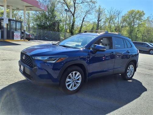 2022 Toyota Corolla Cross LE