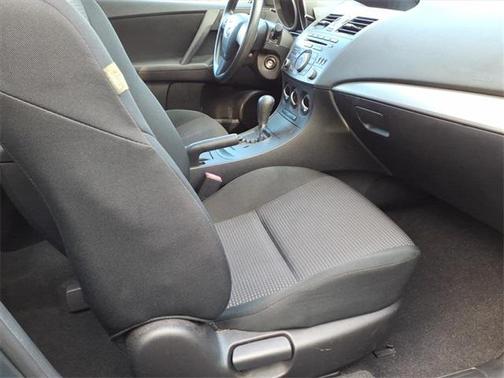 2013 Mazda Mazda3 i SV