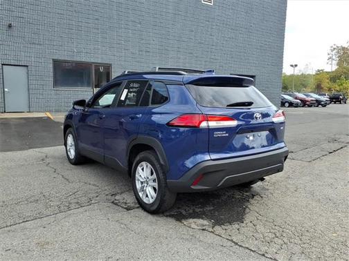 2022 Toyota Corolla Cross LE