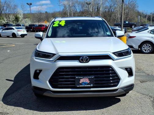 Wind Chill Pearl 2024 Toyota Grand Highlander Platinum