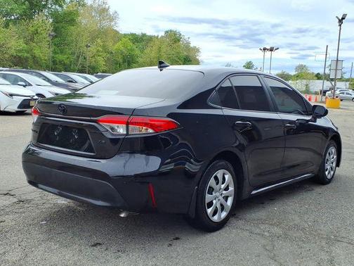 Midnight Black Metallic 2024 Toyota Corolla LE