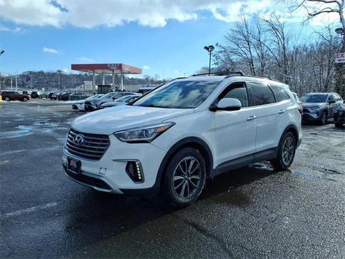 2017 Hyundai SANTA FE Limited