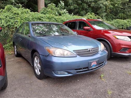 2003 Toyota Camry LE V6