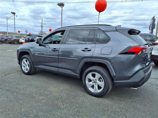 2021 Toyota RAV4 Hybrid LE