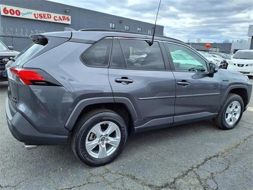 2021 Toyota RAV4 Hybrid LE