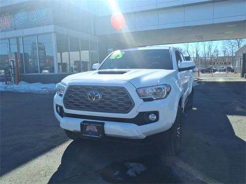 2023 Toyota Tacoma TRD Sport