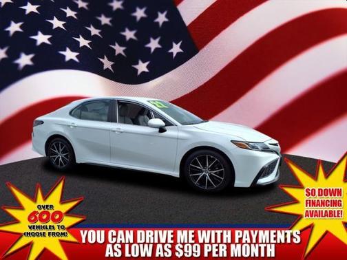 2022 Toyota Camry SE