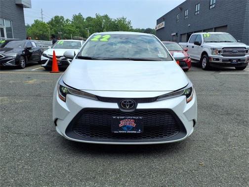 2022 Toyota Corolla LE