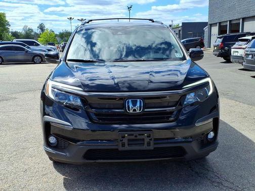 Crystal Black Pearl 2022 Honda Pilot AWD Sport