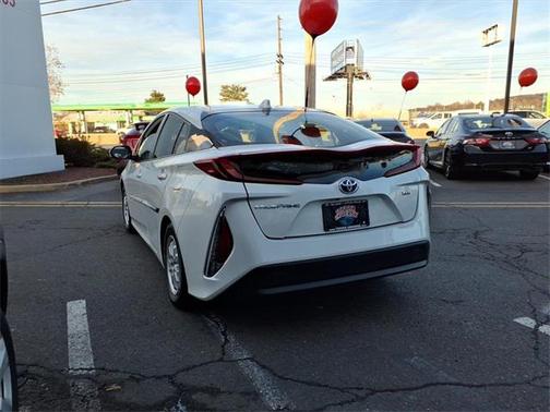 2022 Toyota Prius Prime XLE