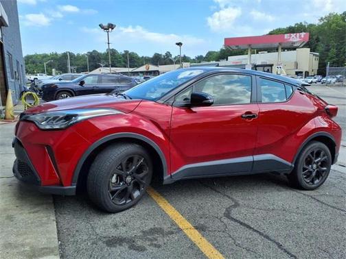 2021 Toyota C-HR XLE